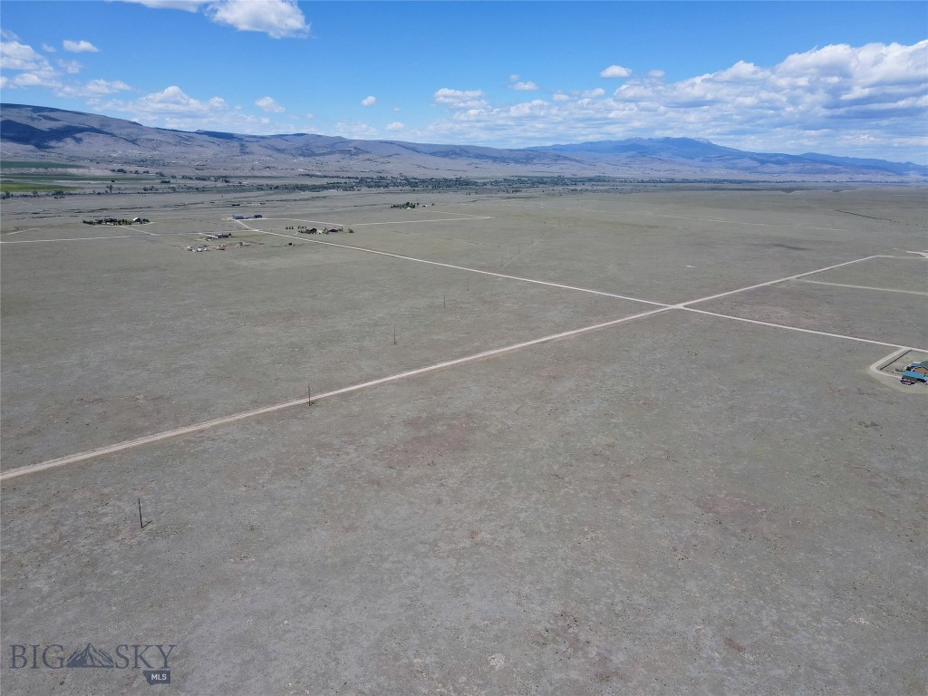 1 Lonesome Dove Ranch Section 27 S, Cameron MT 59720