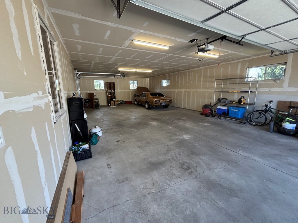 1 Burning Tree Lane, Butte MT 59701