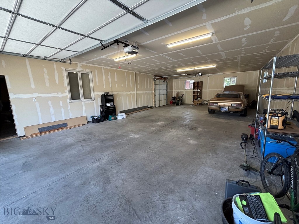 1 Burning Tree Lane, Butte MT 59701