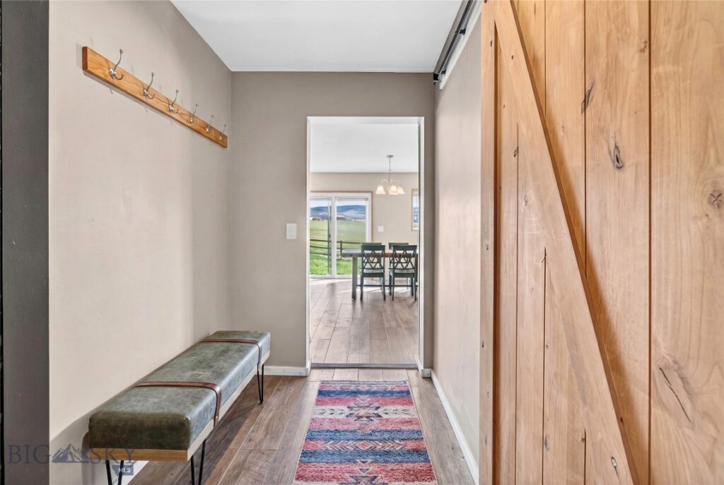 10 Lester Lane, Cardwell MT 59721