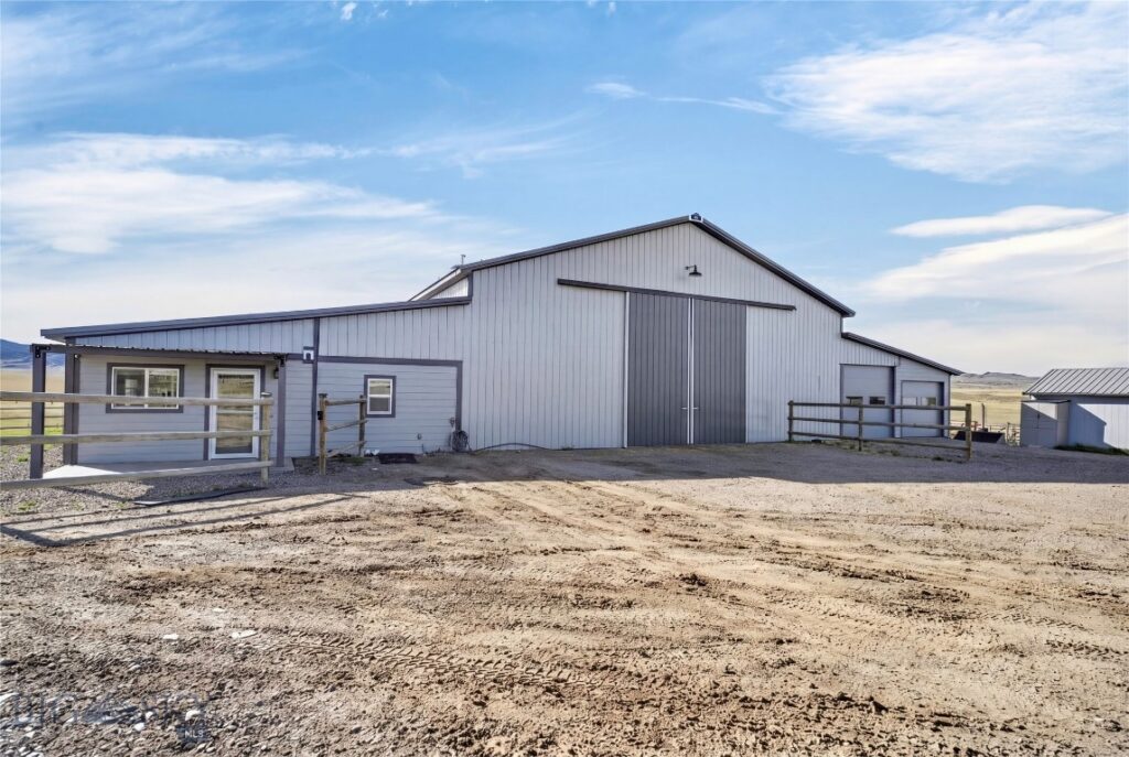 10 Lester Lane, Cardwell MT 59721