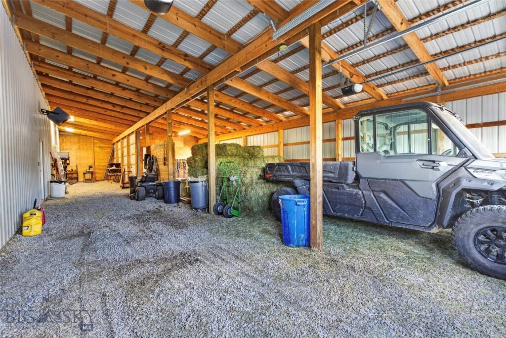 10 Lester Lane, Cardwell MT 59721