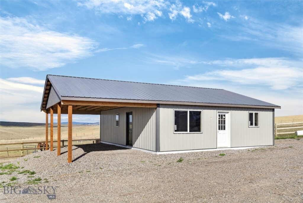 10 Lester Lane, Cardwell MT 59721