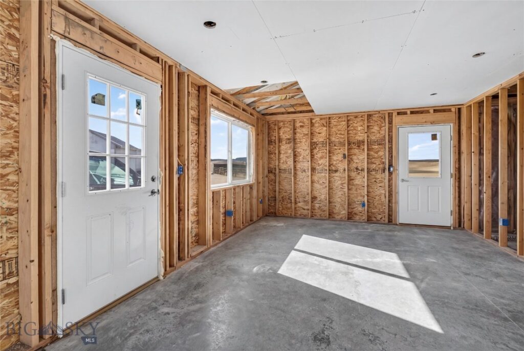 10 Lester Lane, Cardwell MT 59721