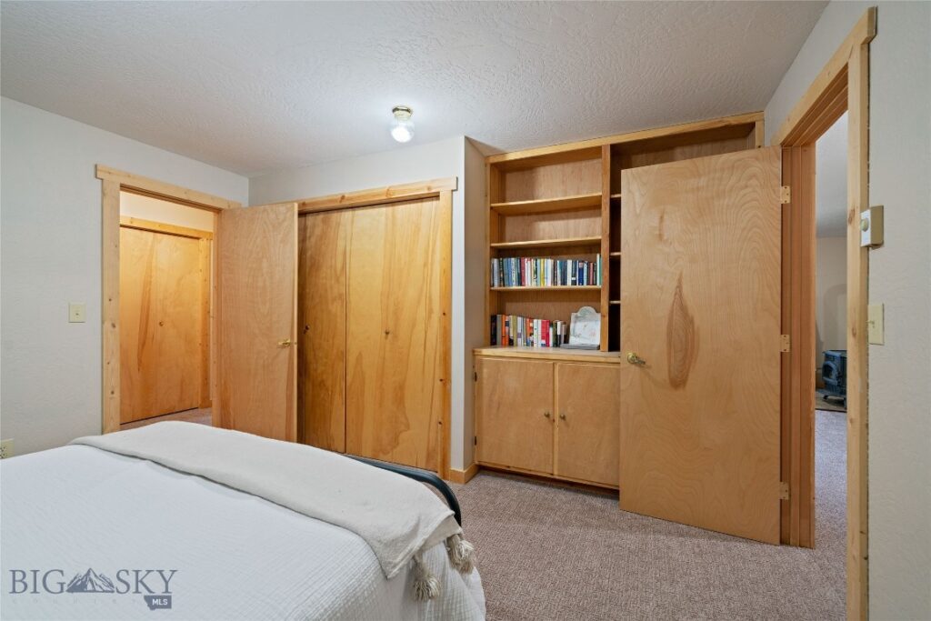 10 Rocky Hollow Trail, Livingston MT 59047