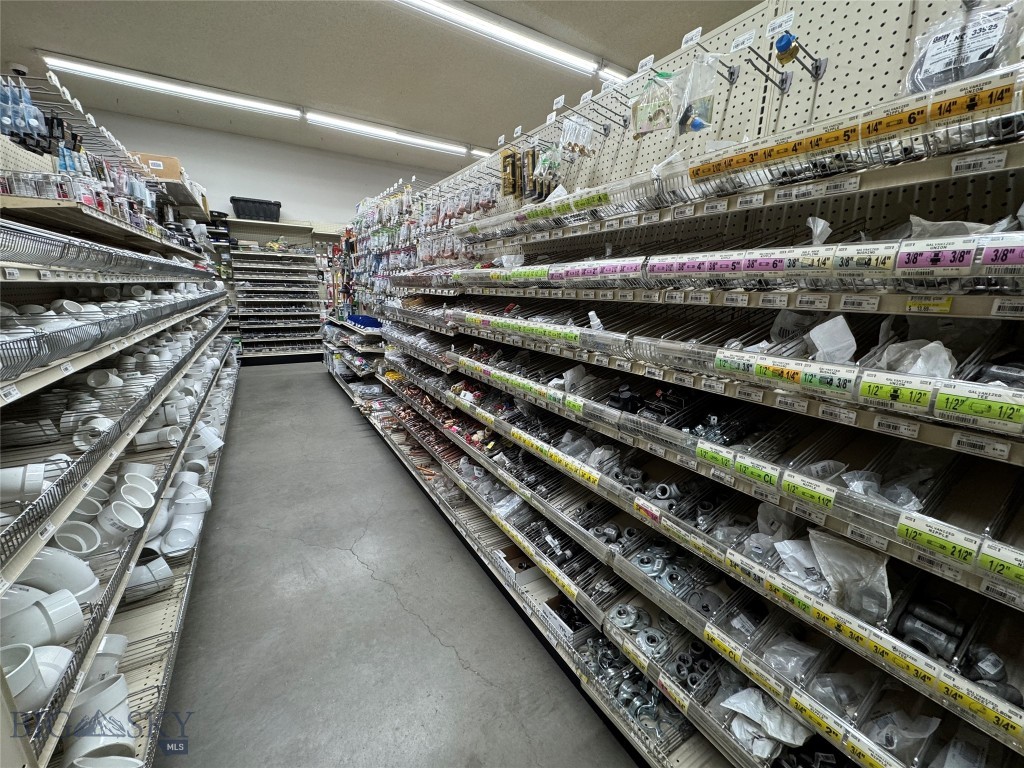 100 Milwaukee Avenue, Deer Lodge MT 59722