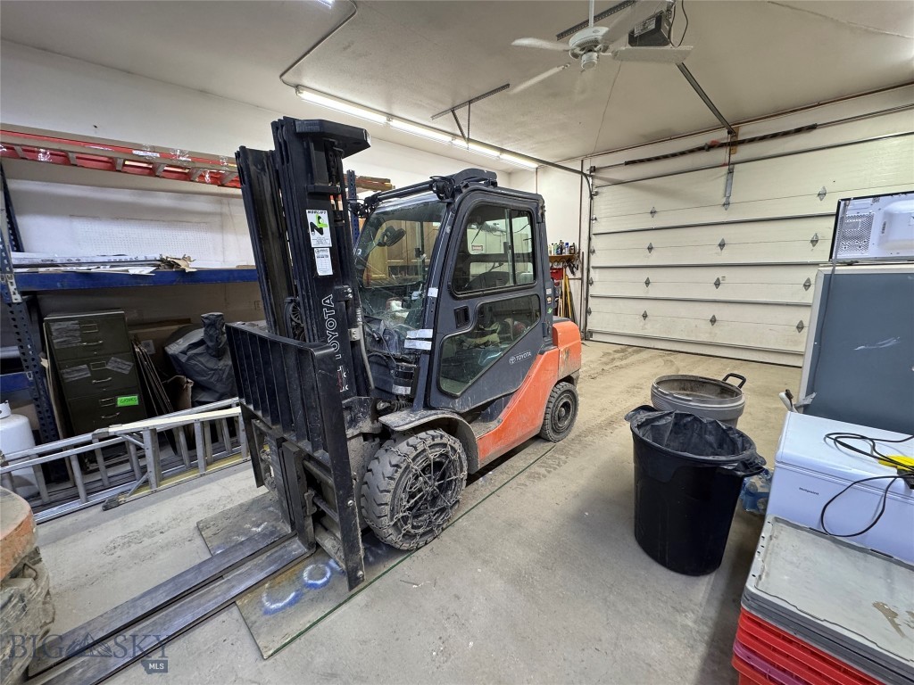 100 Milwaukee Avenue, Deer Lodge MT 59722