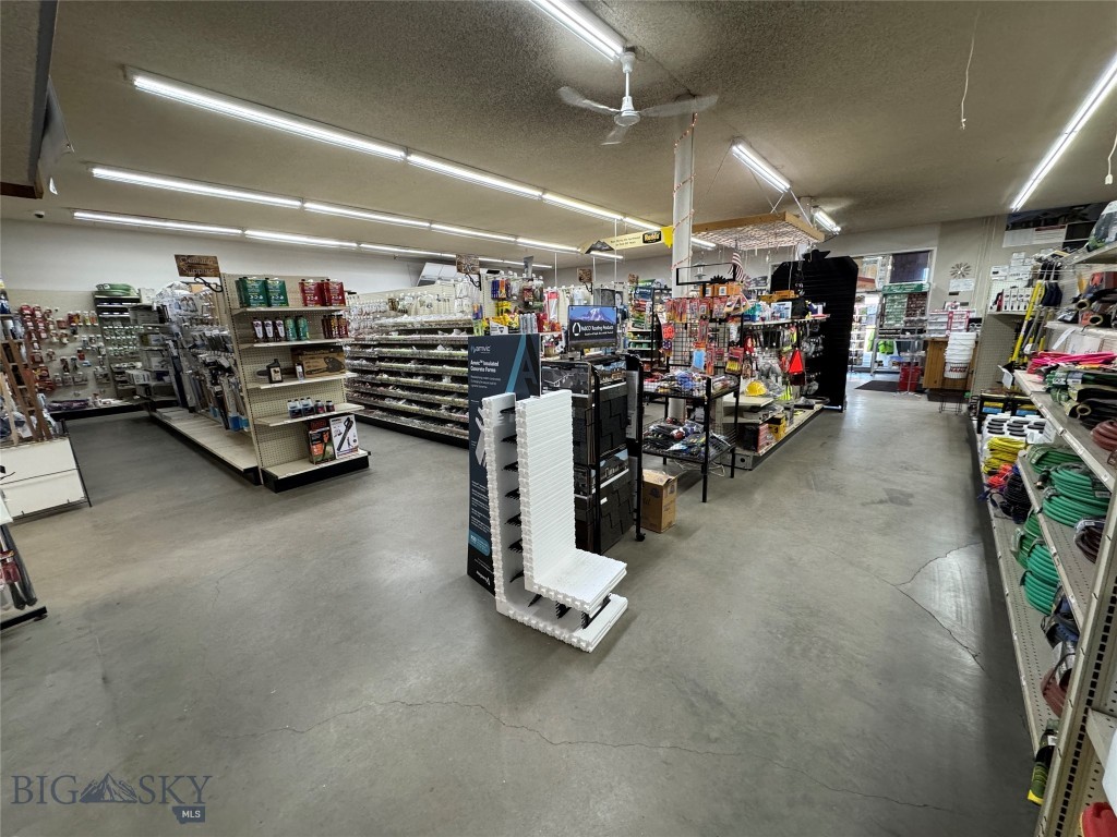 100 Milwaukee Avenue, Deer Lodge MT 59722