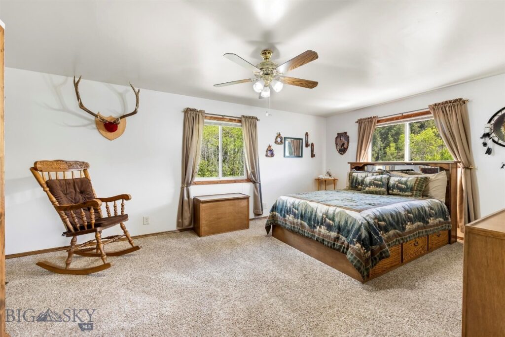 100 Foster Creek, Anaconda MT 59711