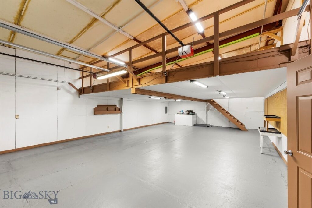 100 Foster Creek, Anaconda MT 59711