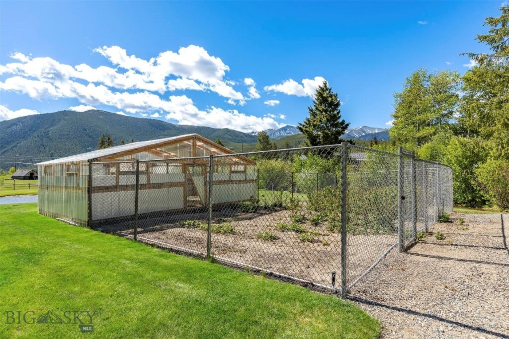 100 Foster Creek, Anaconda MT 59711