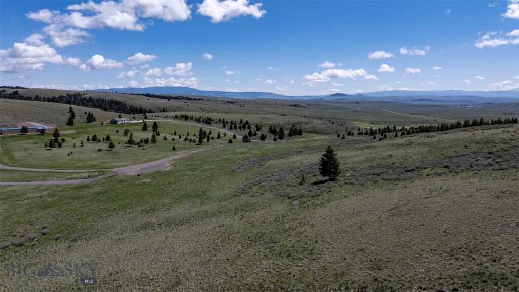 100 Cougar Trail, Townsend MT 59645