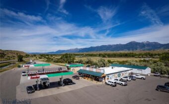 1005 East River Road, Emigrant MT 59027