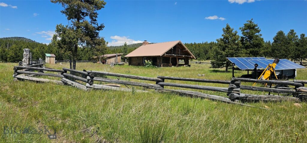 10085 Snowshoe Deadwood Road, Canyon Creek MT 59633