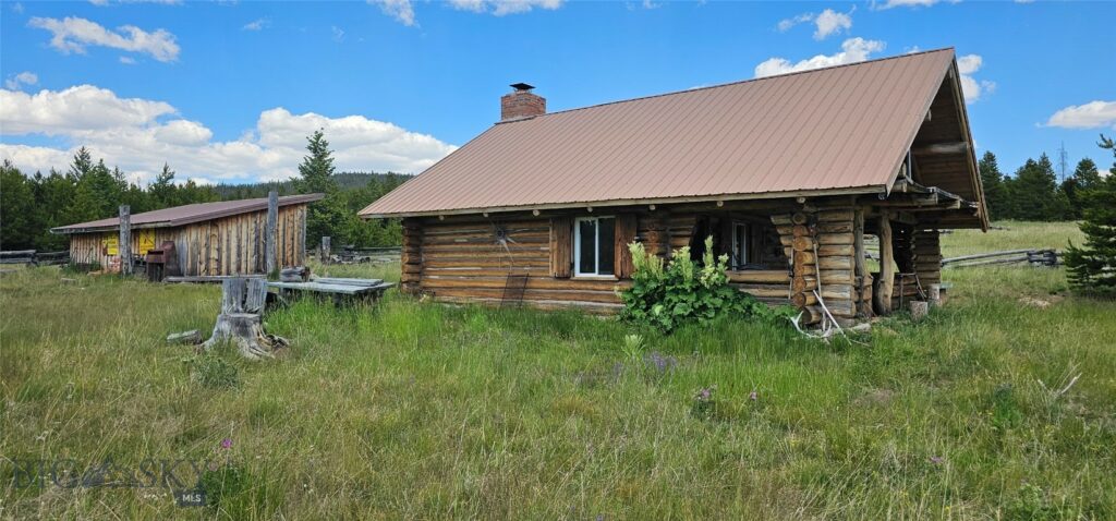 10085 Snowshoe Deadwood Road, Canyon Creek MT 59633