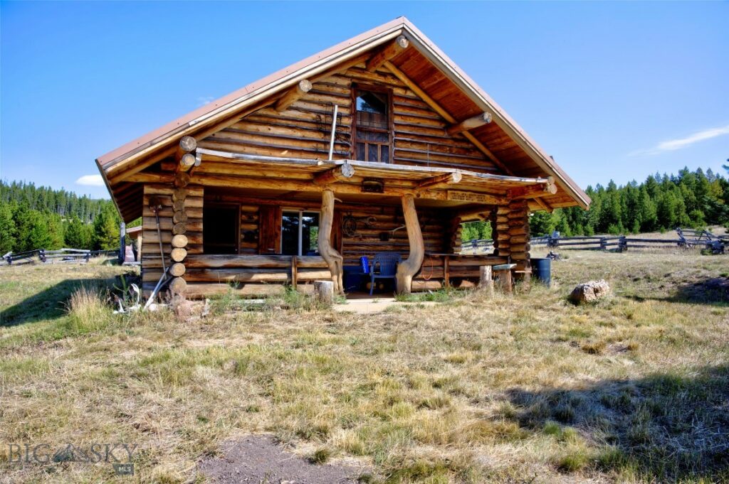 10085 Snowshoe Deadwood Road, Canyon Creek MT 59633