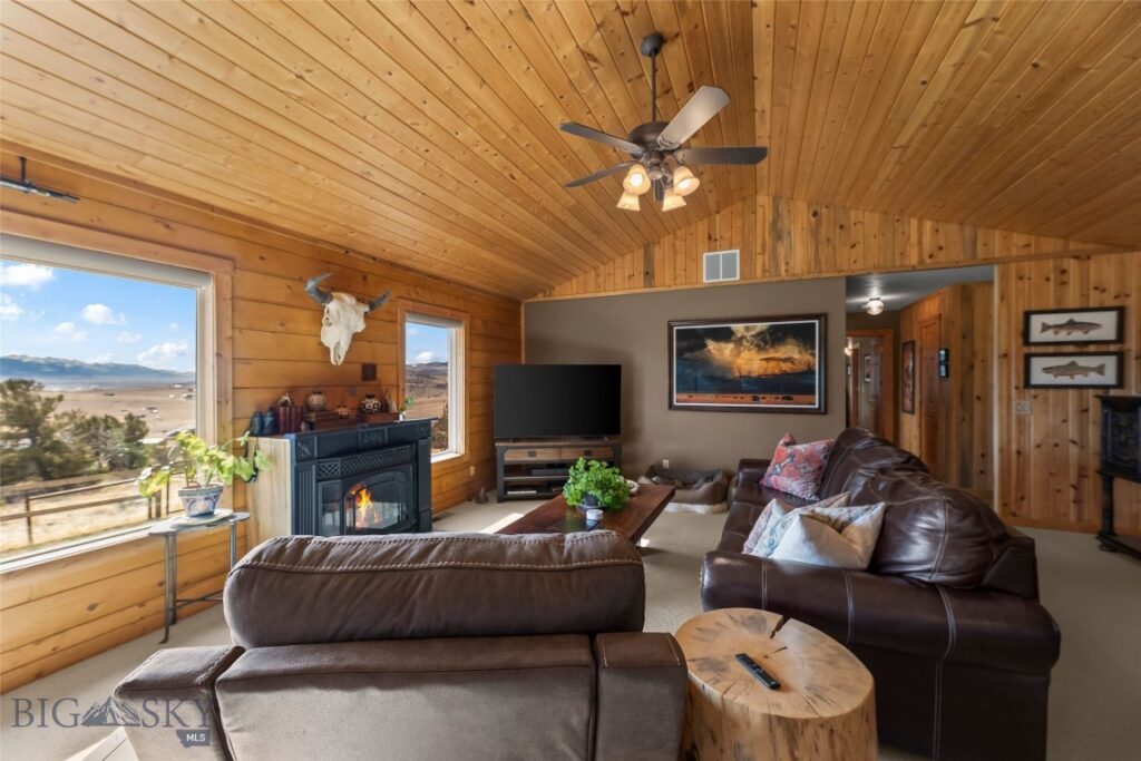 101 Deerfoot Trail, Ennis MT 59729