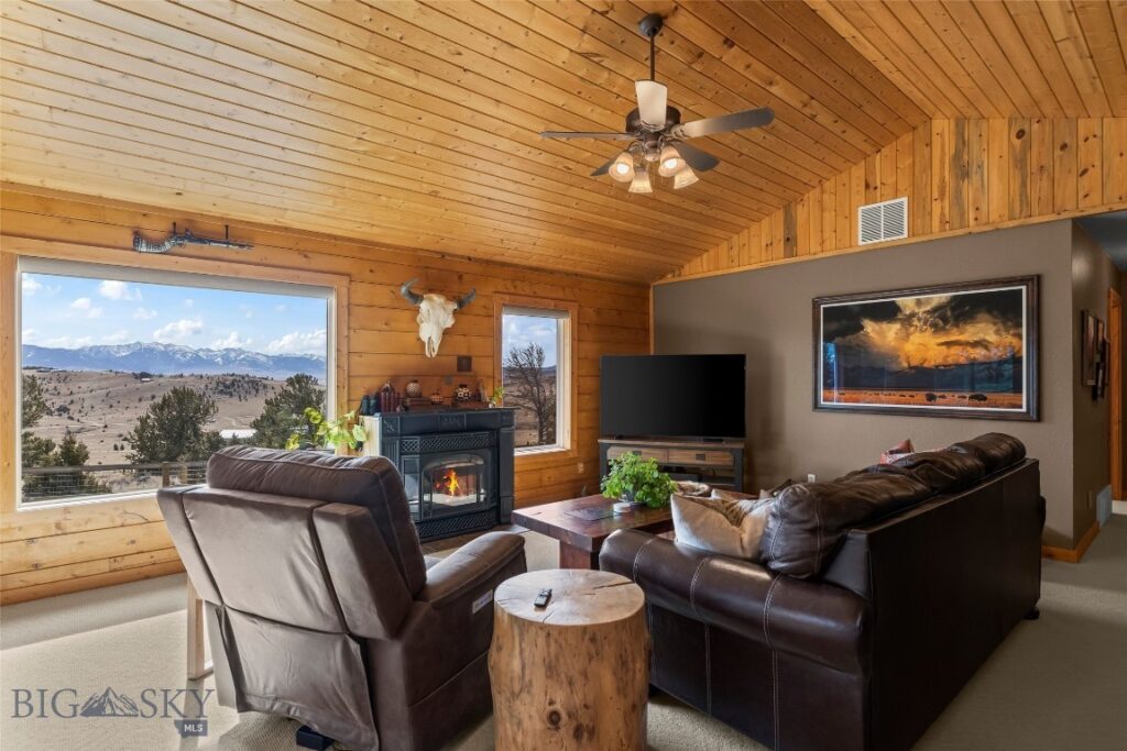 101 Deerfoot Trail, Ennis MT 59729