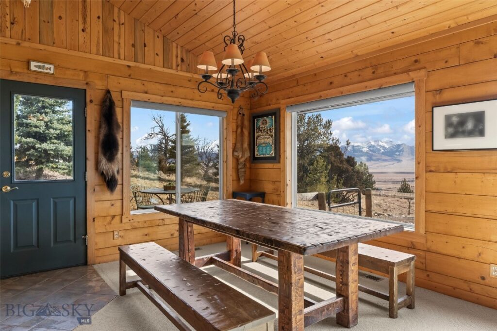 101 Deerfoot Trail, Ennis MT 59729