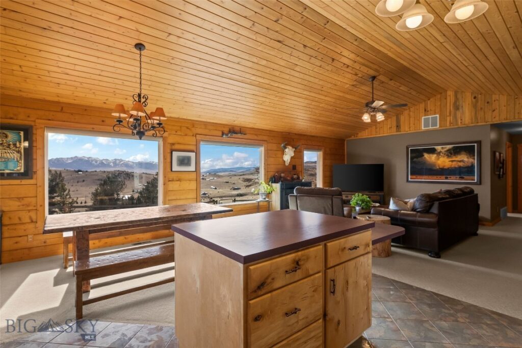 101 Deerfoot Trail, Ennis MT 59729