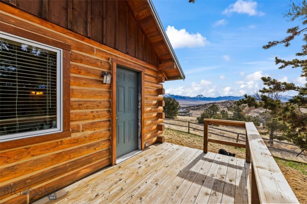 101 Deerfoot Trail, Ennis MT 59729