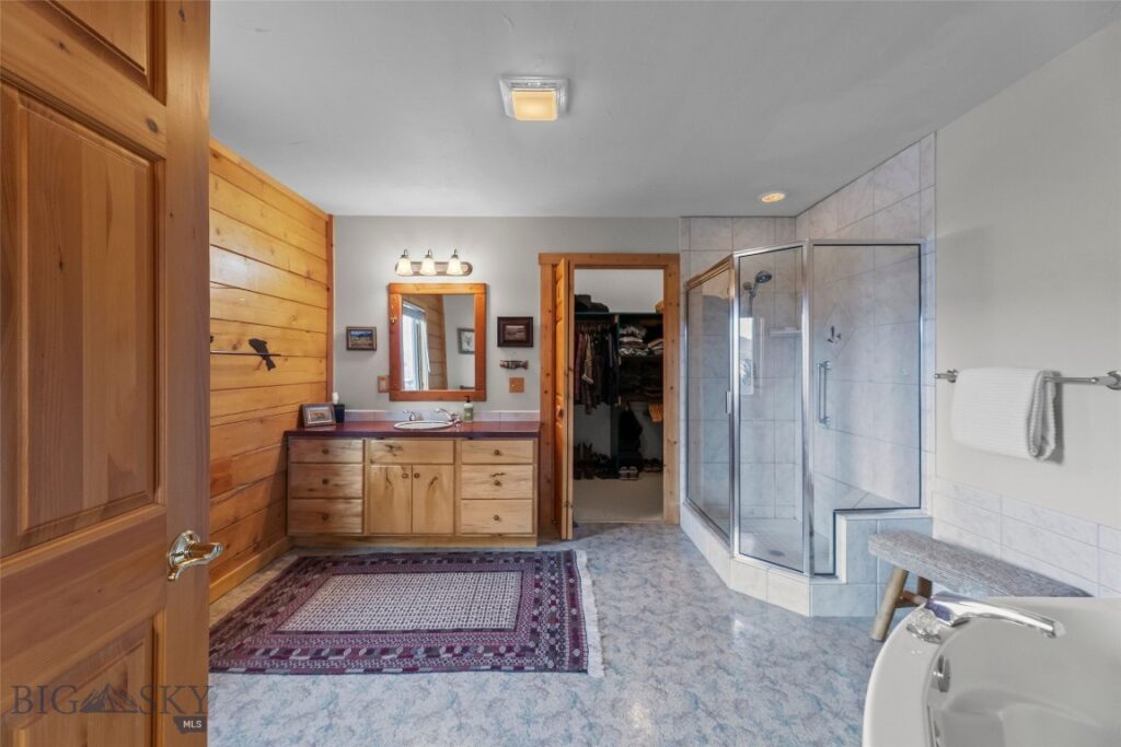 101 Deerfoot Trail, Ennis MT 59729