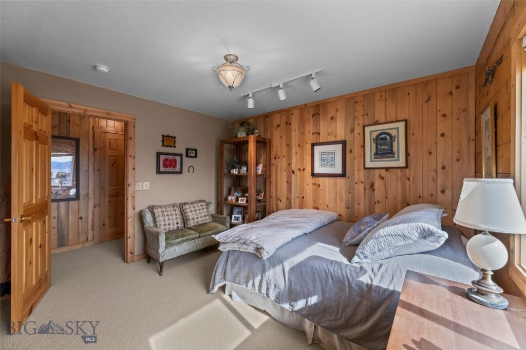 101 Deerfoot Trail, Ennis MT 59729