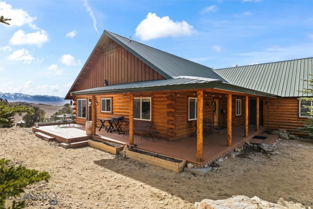 101 Deerfoot Trail, Ennis MT 59729