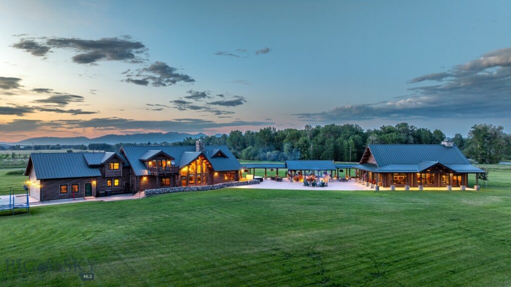 1021 Gateway South Road, Gallatin Gateway MT 59730