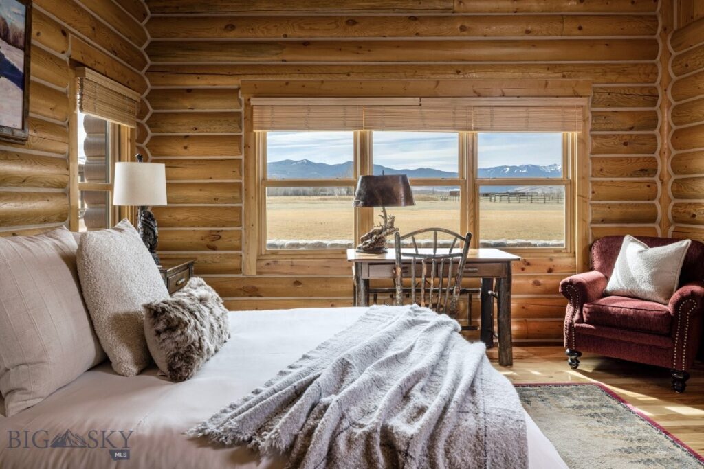 1021 Gateway South Road, Gallatin Gateway MT 59730