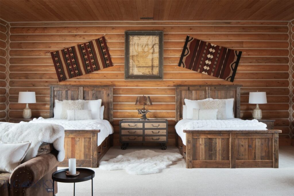 1021 Gateway South Road, Gallatin Gateway MT 59730