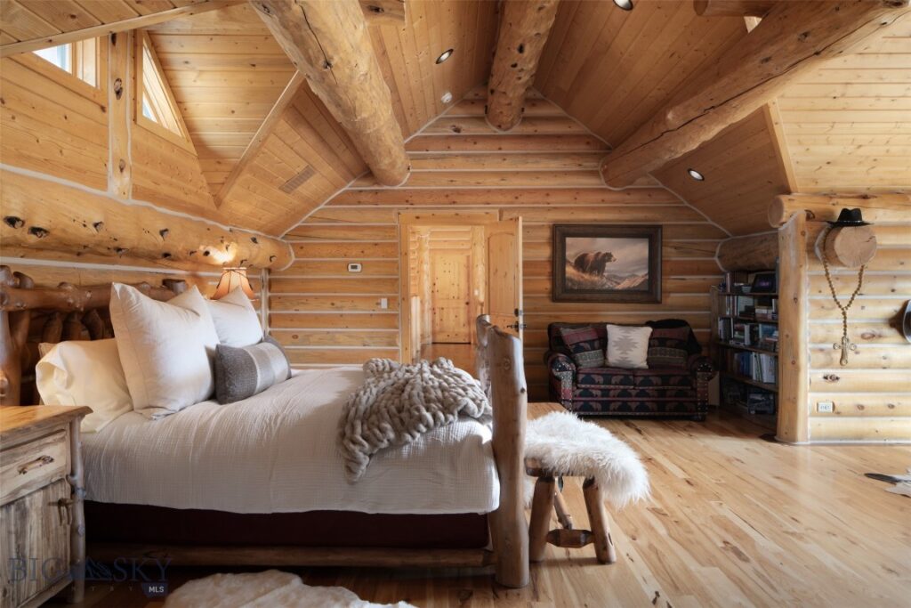 1021 Gateway South Road, Gallatin Gateway MT 59730