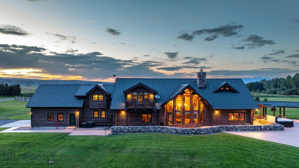 1021 Gateway South Road, Gallatin Gateway MT 59730