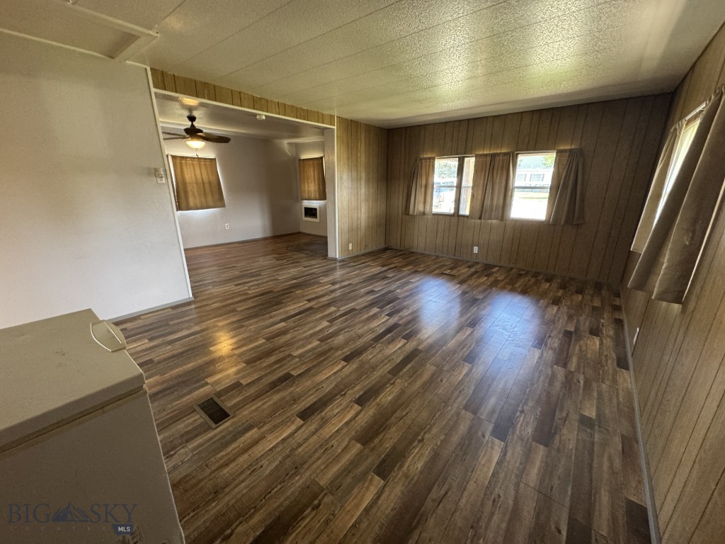 1023 Montana Avenue, Deer Lodge MT 59722