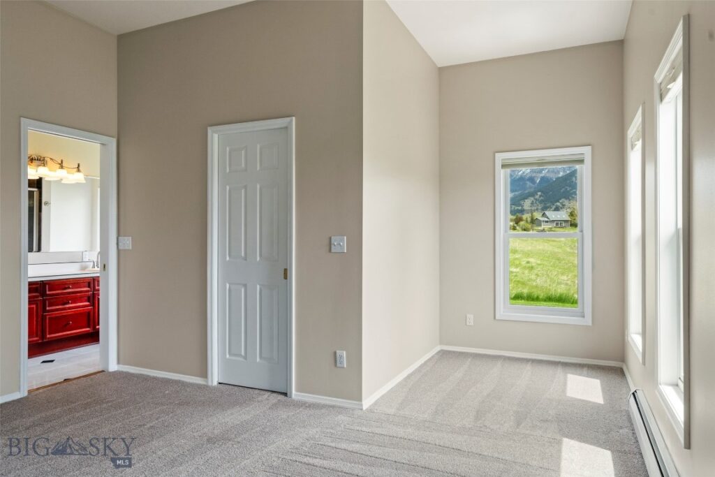 1028 Summer Ridge Road, Bozeman MT 59715