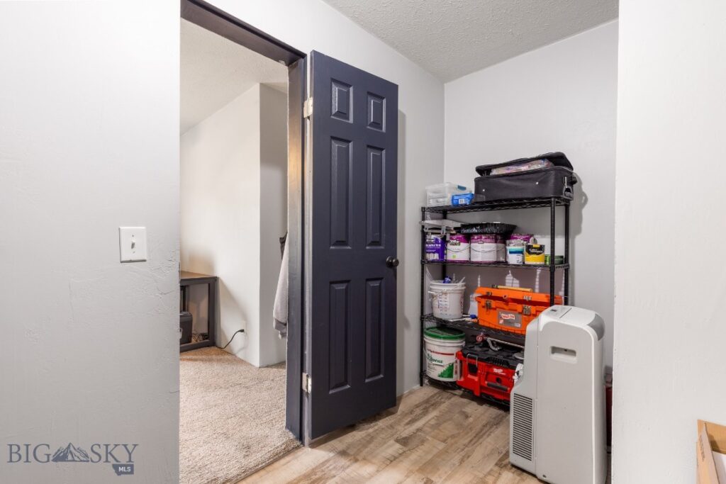 103 High Ground Ave, Livingston MT 59047