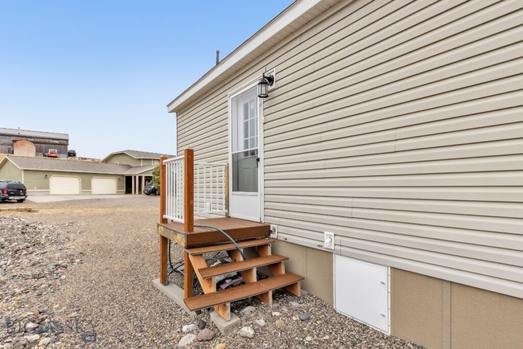 103 High Ground Ave, Livingston MT 59047