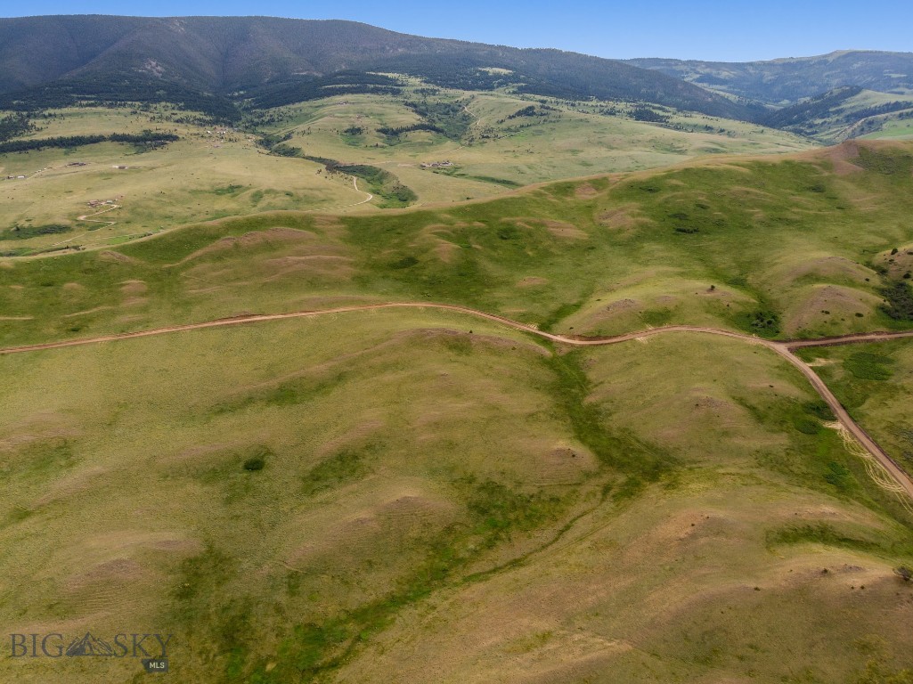 NHN Frontage Road, Livingston MT 59047