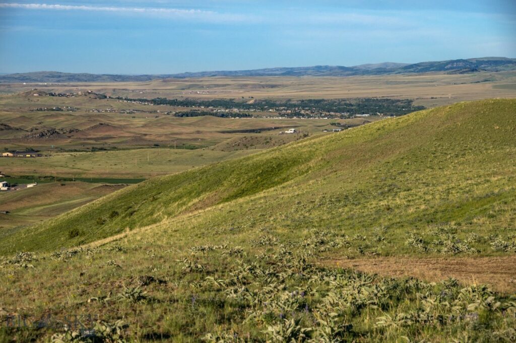 NHN Frontage Road, Livingston MT 59047