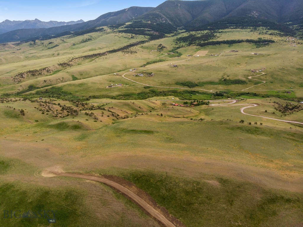 NHN Frontage Road, Livingston MT 59047