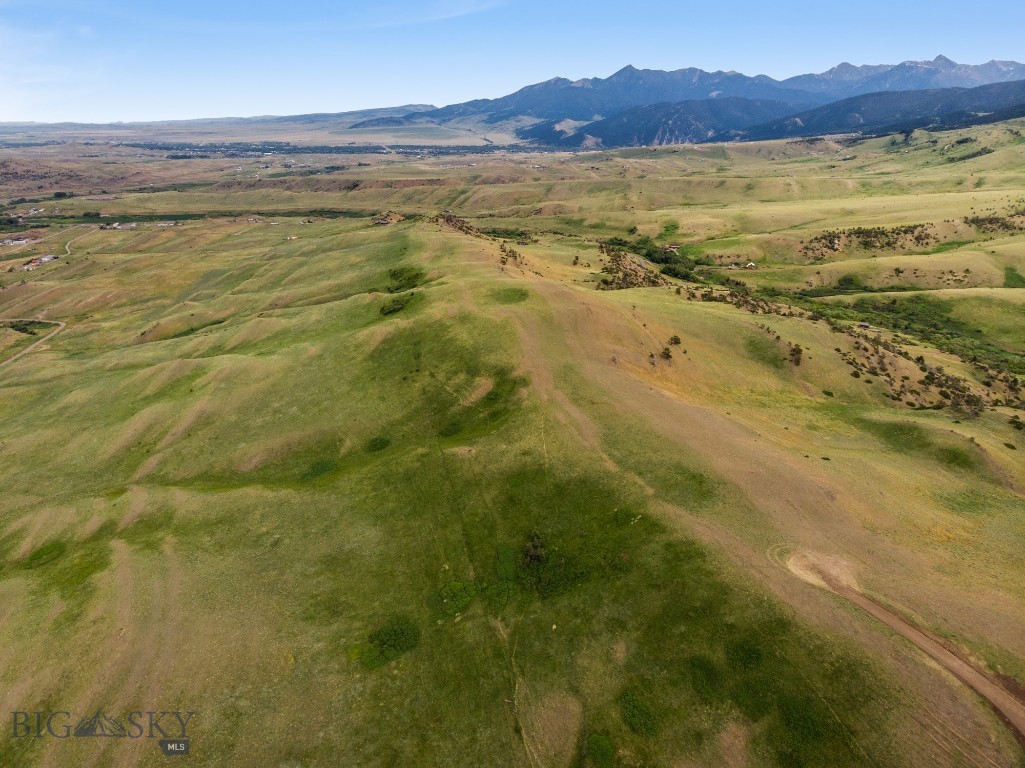 NHN Frontage Road, Livingston MT 59047