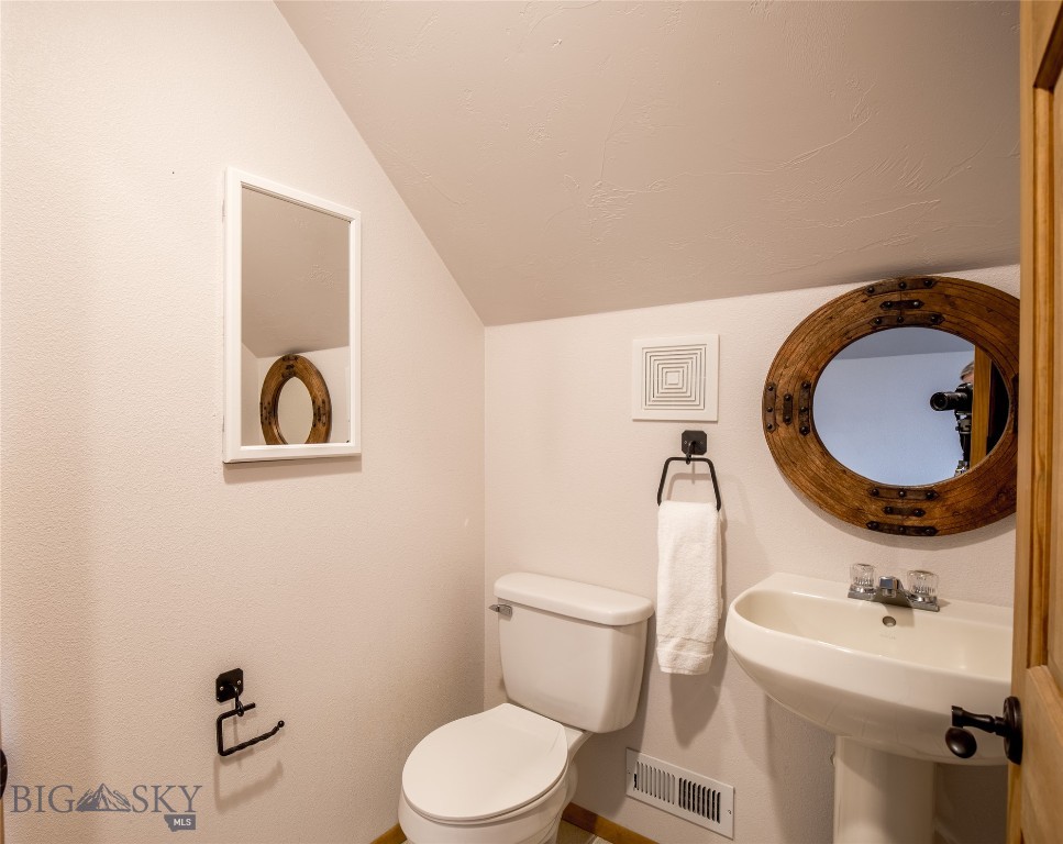 104 Antelope Meadows Road, Ennis MT 59729