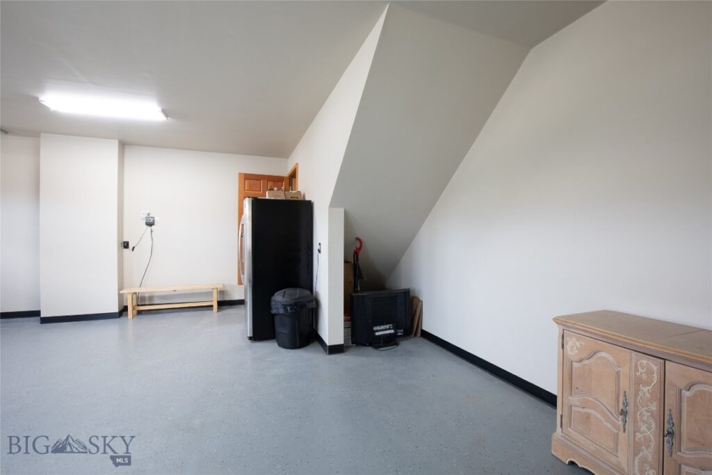 104 Antelope Meadows Road, Ennis MT 59729