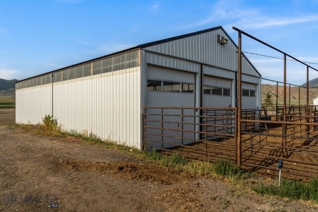 Elk Meadows Ranch 3569 Gosman Lane, Lima MT 59724