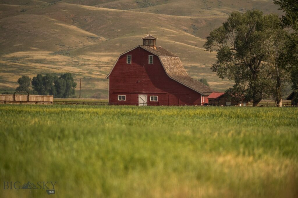 Elk Meadows Ranch 3569 Gosman Lane, Lima MT 59724