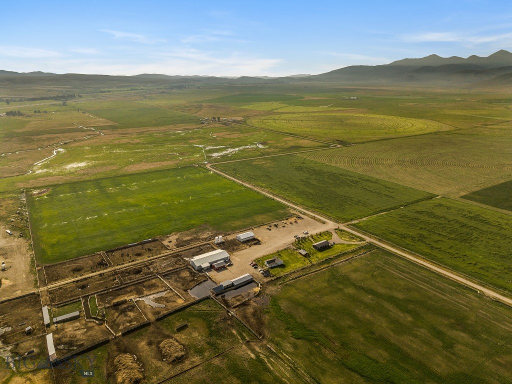 Elk Meadows Ranch 3569 Gosman Lane, Lima MT 59724