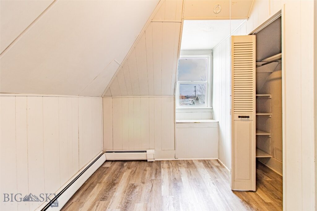 1044 S Wyoming Street, Butte MT 59701