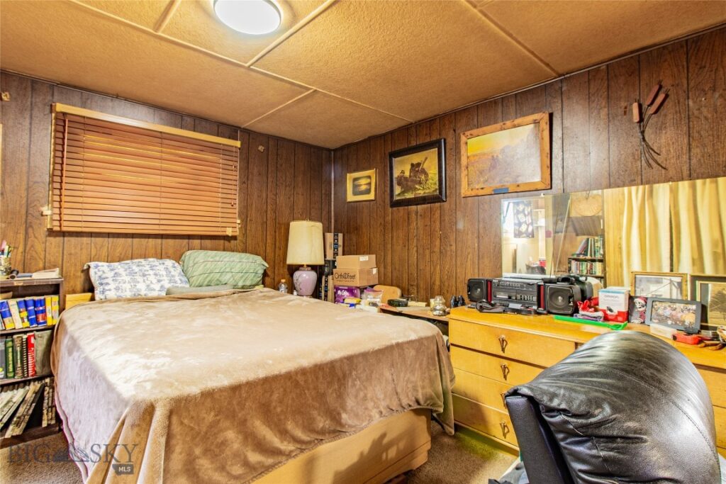 1044 S Wyoming Street, Butte MT 59701