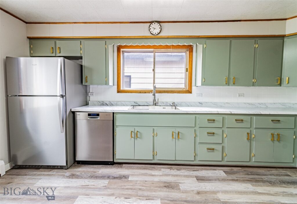 1044 S Wyoming Street, Butte MT 59701