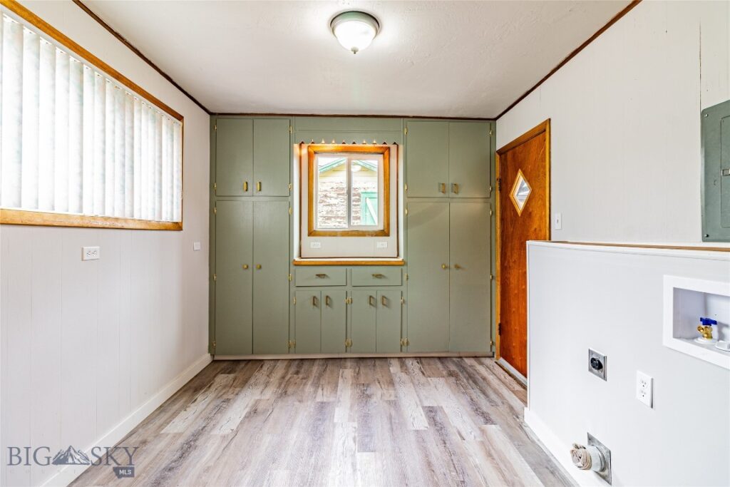 1044 S Wyoming Street, Butte MT 59701